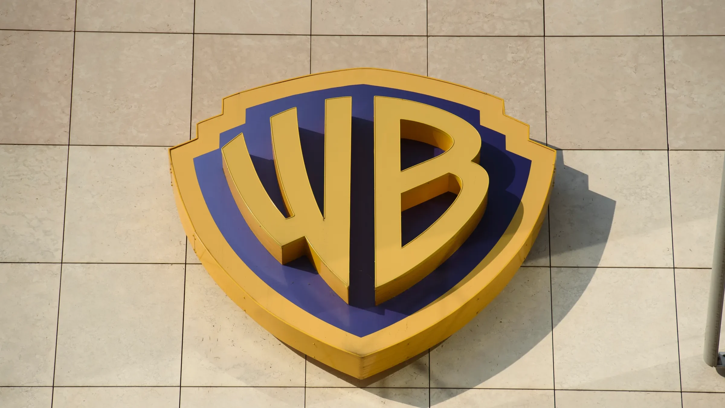 2165112846-1-edited Netflix Compra Warner Bros. por US$ 72 Bilhões: O Fim da Guerra dos Streamings?