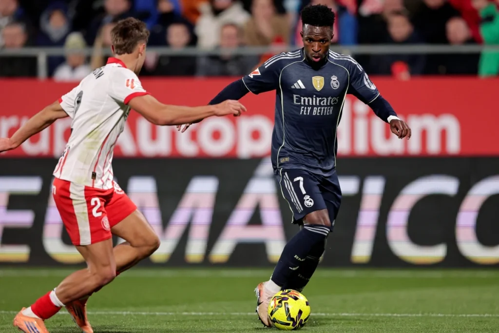 Girona-x-Real-Madrid-4-1024x683 Adeus, liderança: Vinicius Jr. tenta, Mbappé salva, mas o Real Madrid volta a tropeçar