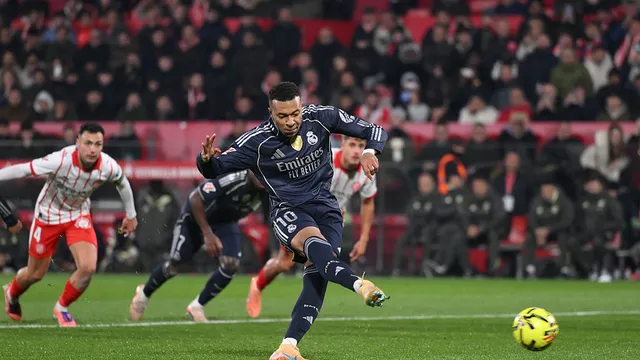 gettyimages-2249234025-1 Adeus, liderança: Vinicius Jr. tenta, Mbappé salva, mas o Real Madrid volta a tropeçar
