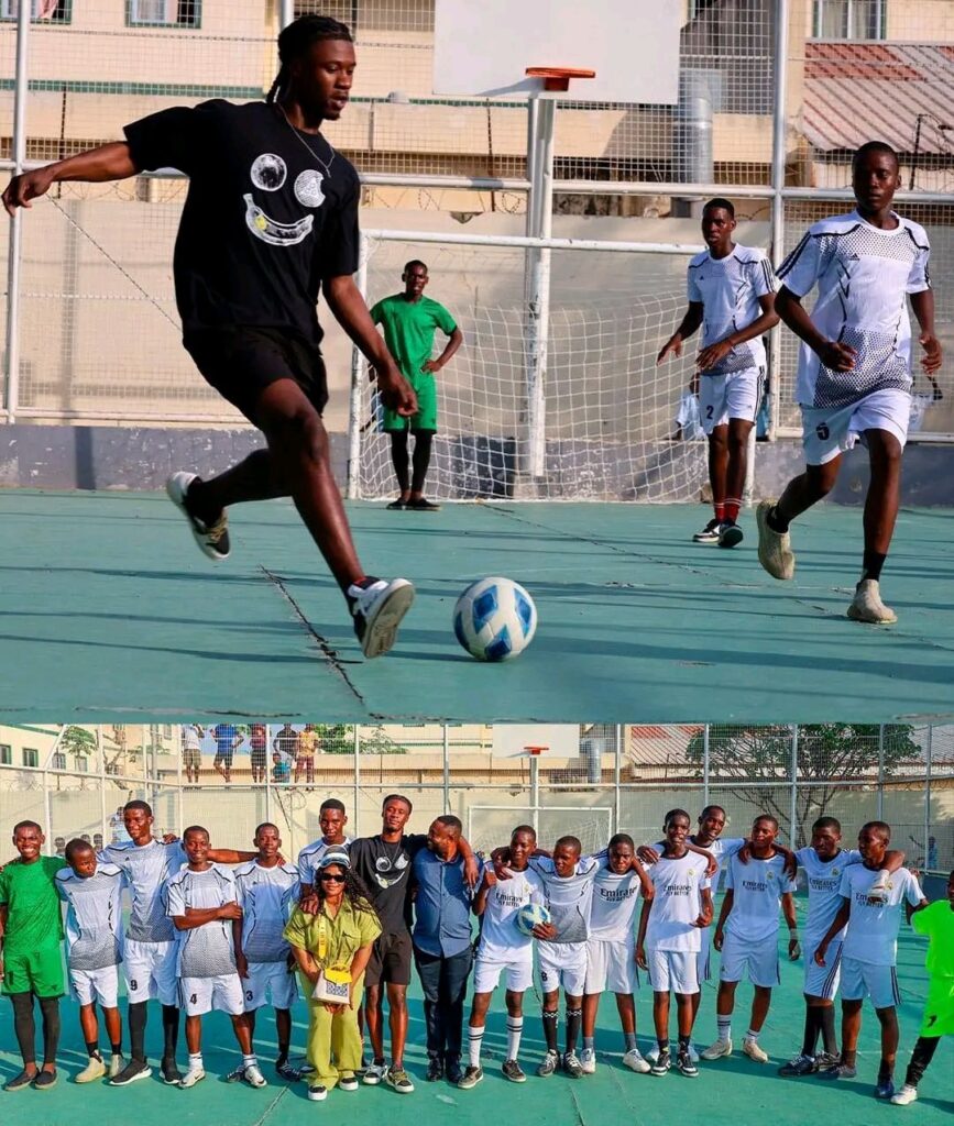 image_editor_output_image-1542755466-17666957455862678253030182278788-867x1024 Lar Kuzola recebe visita de Eduardo Camavinga na véspera de Natal