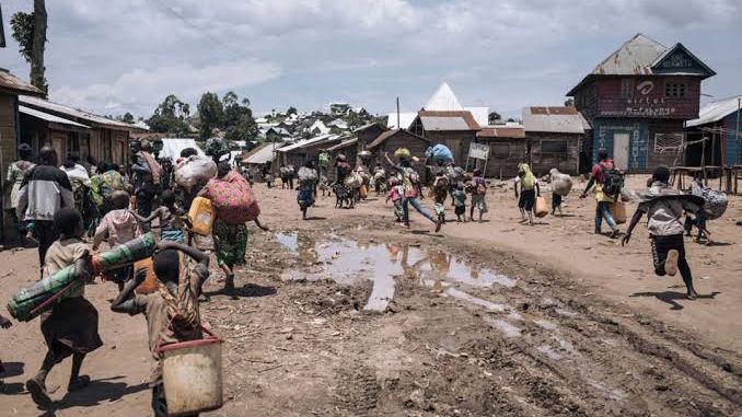 image_editor_output_image1834606646-17654420532319163994665572844309 RDC Enfrenta o Pior Surto de Cólera do Século: Crise Sanitária Ameaça Milhares e Expõe Colapso de Serviços Básicos