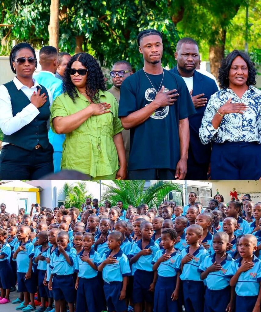 image_editor_output_image871812563-1766697315320923178940163052674-855x1024 Lar Kuzola recebe visita de Eduardo Camavinga na véspera de Natal