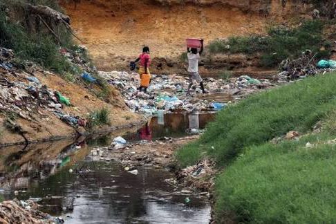 image_editor_output_image947102965-17654416919932663030121523358846 RDC Enfrenta o Pior Surto de Cólera do Século: Crise Sanitária Ameaça Milhares e Expõe Colapso de Serviços Básicos